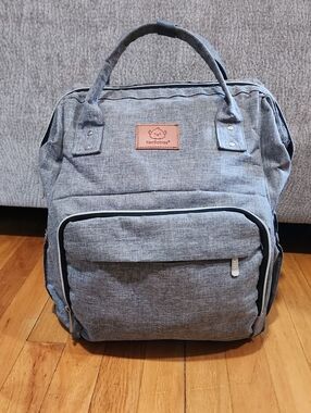 KeaBabies Original Diaper Bag Backpack - Classic Gray